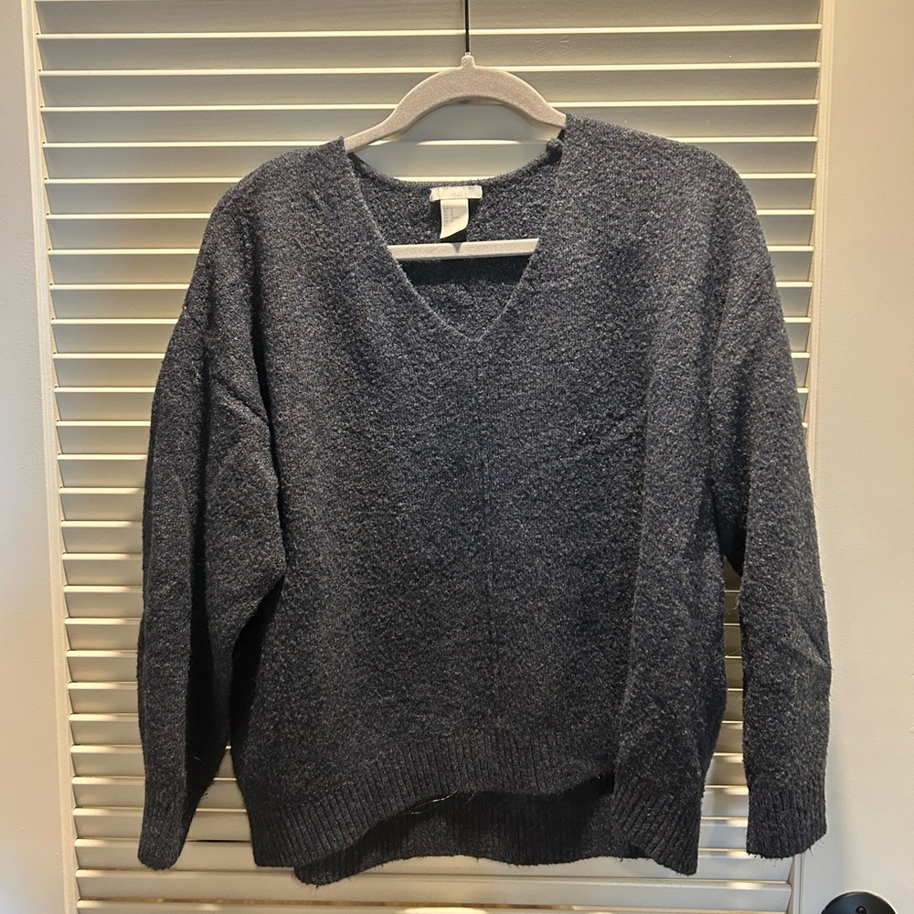 HM sweater